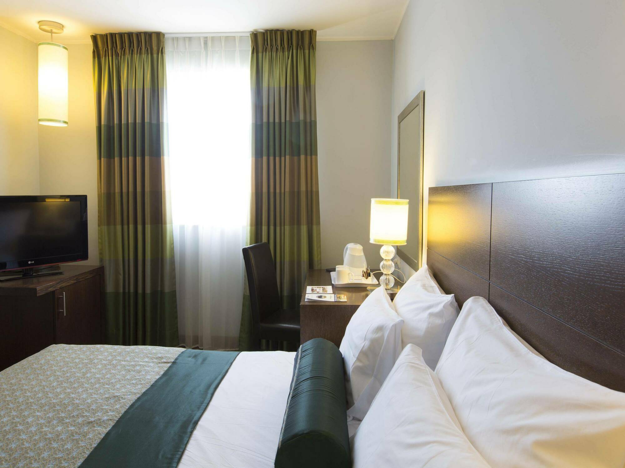 Prima Royale Hotel Jerusalem Exterior photo